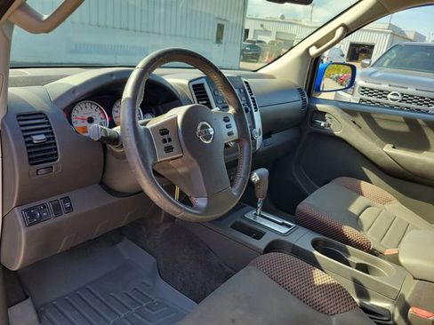 Used 2012 Nissan Frontier PRO-4X image 10