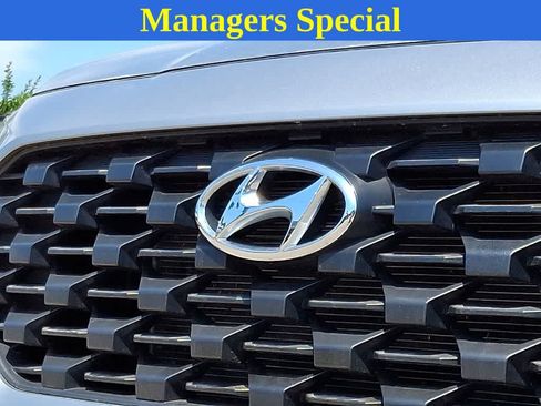 Used 2023 Hyundai Santa Fe SEL FWD image 29
