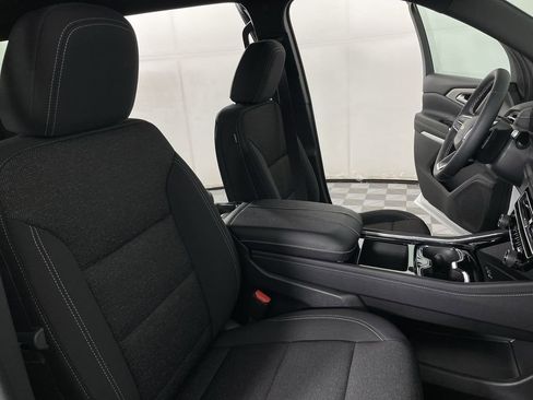 New 2026 Chevrolet Traverse LT image 27