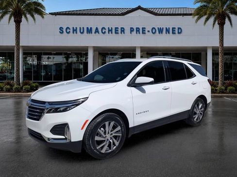 Used 2023 Chevrolet Equinox Premier FWD image 3