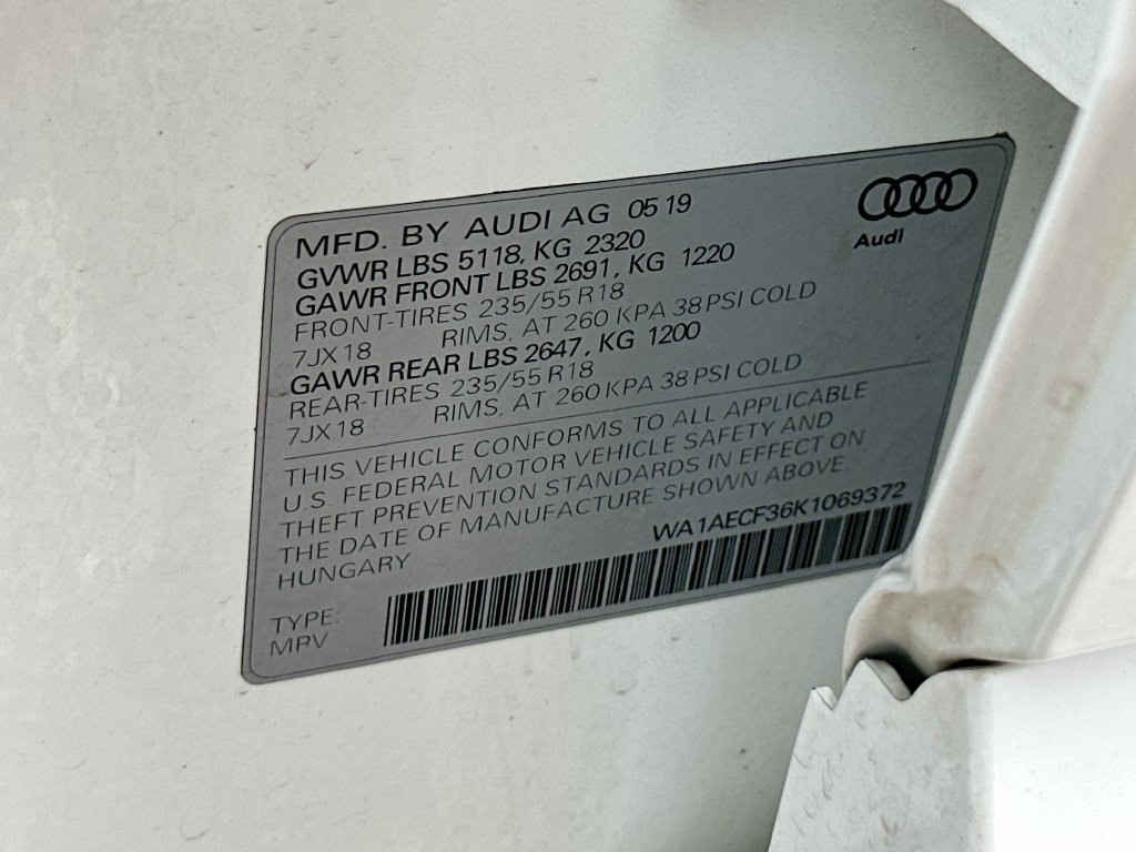 Used 2019 Audi Q3 2.0T Premium AWD/4WD image 32