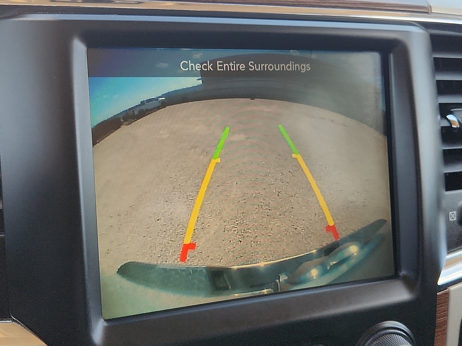 Used 2016 RAM 2500 Laramie AWD/4WD image 15