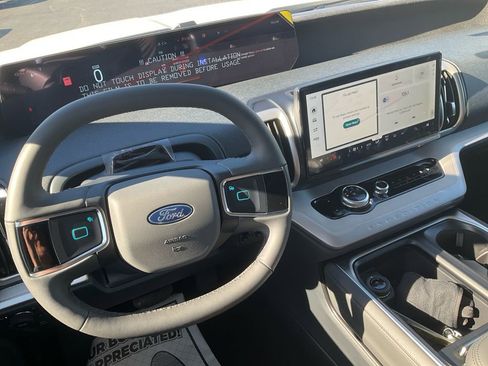 New 2026 Ford Expedition Max Active AWD/4WD image 25