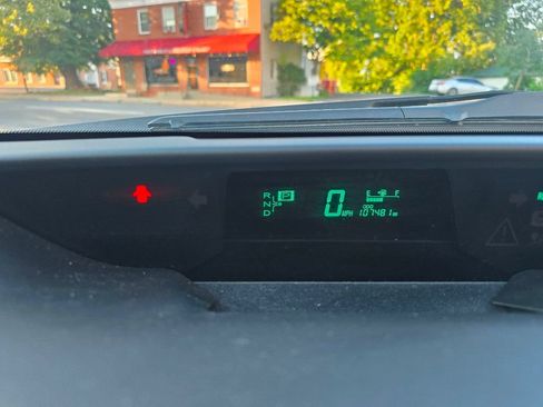 Used 2009 Toyota Prius FWD image 25