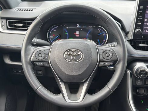 Used 2022 Toyota RAV4 XSE AWD/4WD image 24