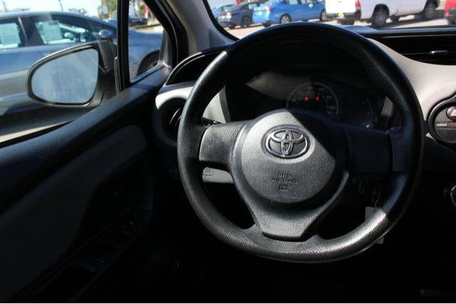 Used 2016 Toyota Yaris L FWD image 16