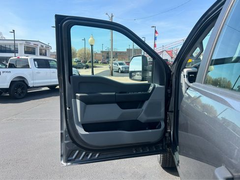 New 2026 Ford F250 XL image 13