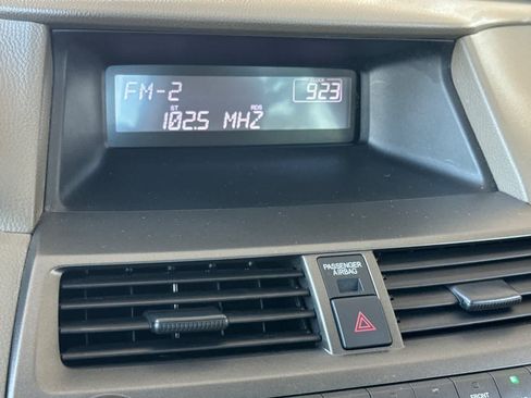Used 2010 Honda Accord LX image 18