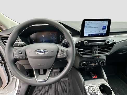 Used 2025 Ford Escape Active image 11