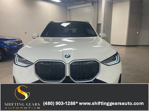 Used 2025 BMW X3 xDrive30i AWD/4WD image 1