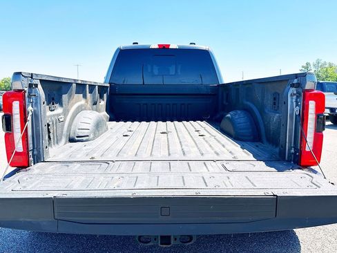 Used 2024 Ford F350 Lariat w/ Lariat Ultimate Package AWD/4WD image 16