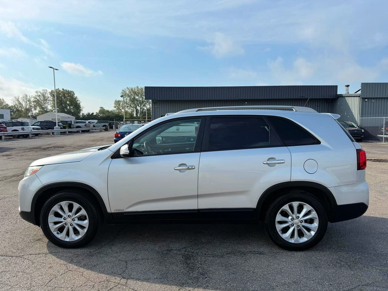 Used 2015 Kia Sorento EX AWD/4WD image 9