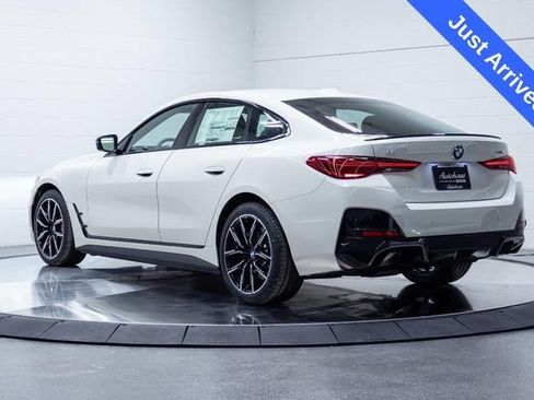 New 2026 BMW i4 xDrive40i AWD/4WD image 13