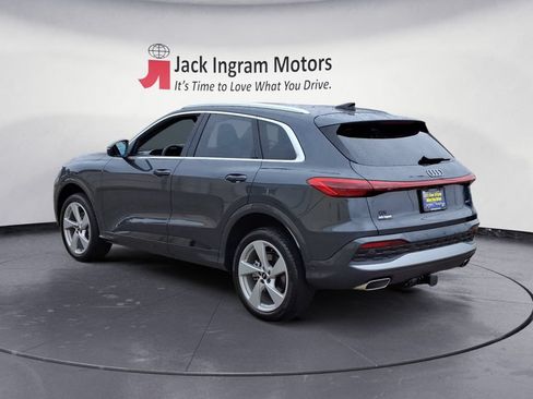 Used 2025 Audi Q5 Premium Plus AWD/4WD image 3