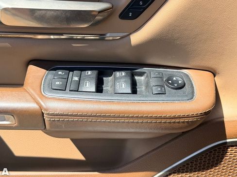 Used 2019 RAM 1500 Limited w/ Off Road Group AWD/4WD image 9