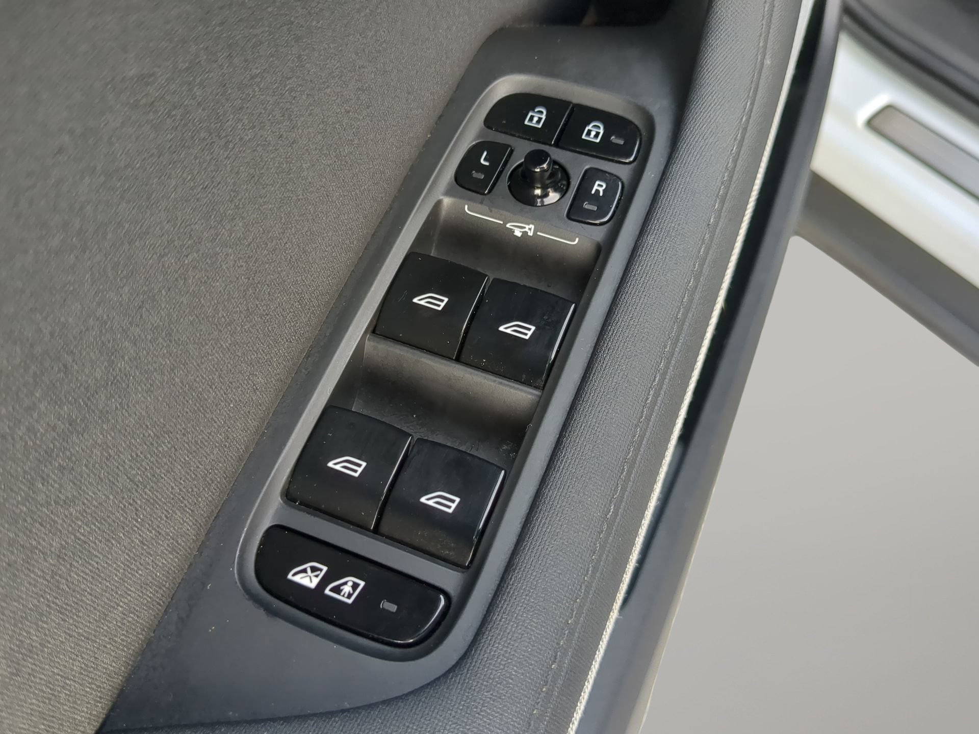 Used 2023 Polestar Polestar 2 w/ Pilot Pack AWD/4WD image 54