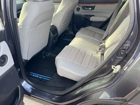 Used 2017 Honda CR-V Touring image 6