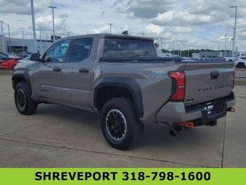 Used 2026 Toyota Tacoma TRD Off-Road AWD/4WD image 7