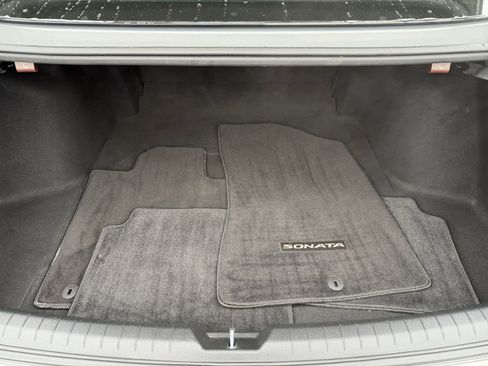 Used 2021 Hyundai Sonata SEL w/ Convenience Package image 4