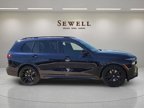 Used 2027 BMW X7 M60i w/ M Sport Professional Package AWD/4WD image 6
