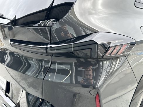 Used 2024 BMW XM Base image 31