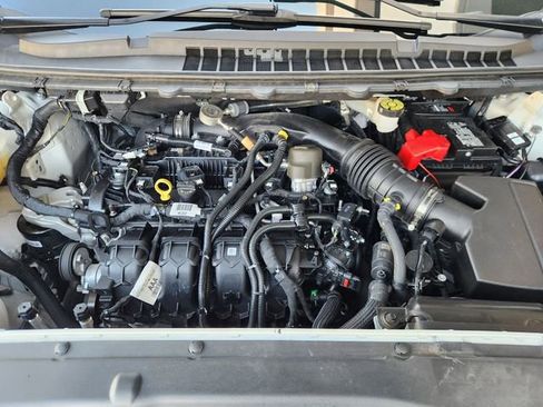 Used 2022 Ford Edge ST-Line image 30