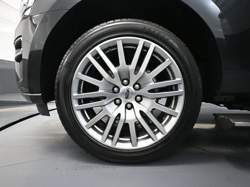 Used 2024 Ford Expedition Limited image 17