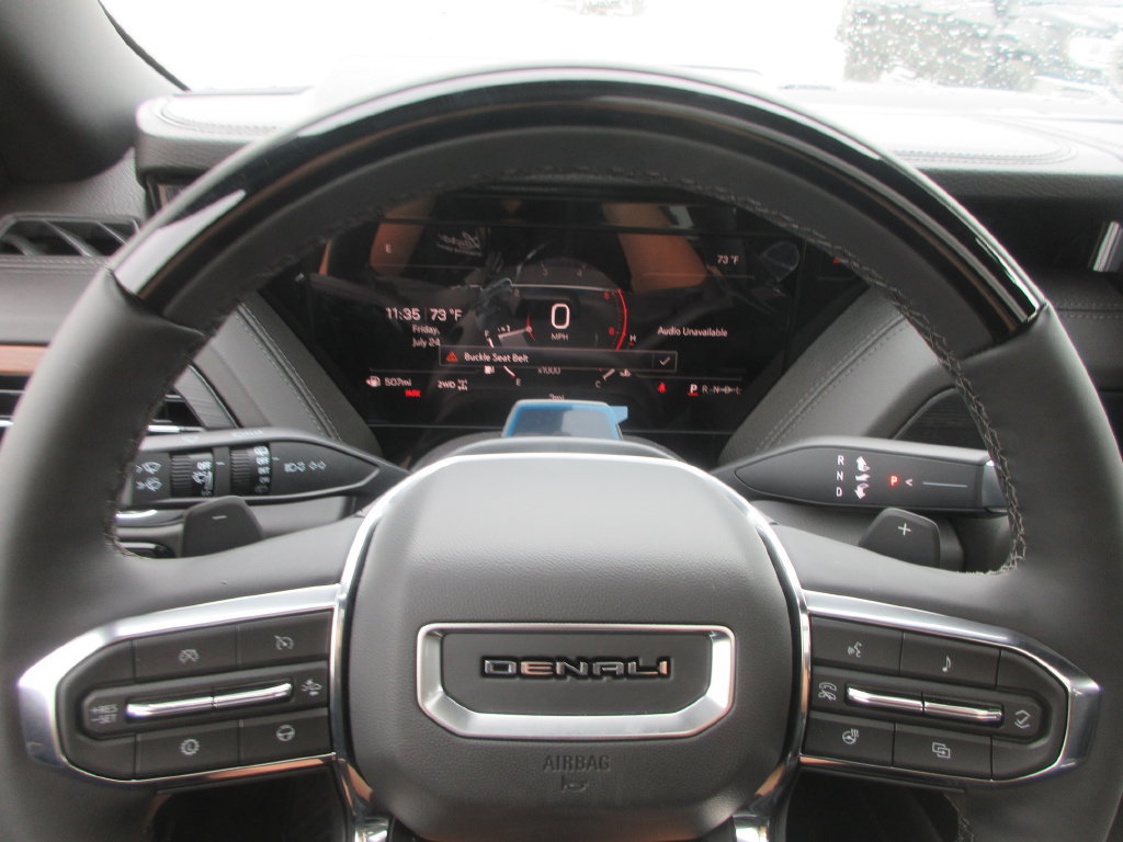 New 2026 GMC Yukon Denali w/ Denali Reserve Package AWD/4WD image 19