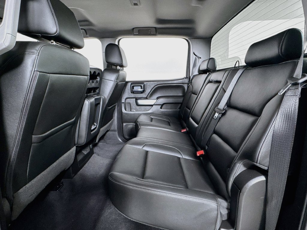 Used 2018 Chevrolet Silverado 1500 LT w/ Texas Edition RWD image 13