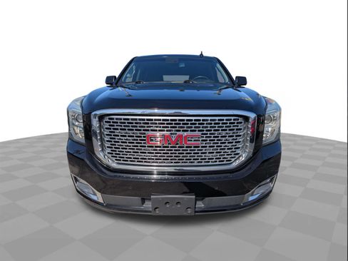 Certified 2017 GMC Yukon Denali w/ Open Road Package RWD image 9