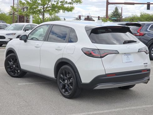 Certified 2024 Honda HR-V Sport image 15