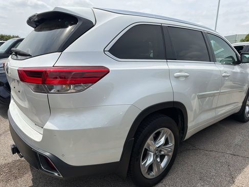 Used 2019 Toyota Highlander Limited image 5