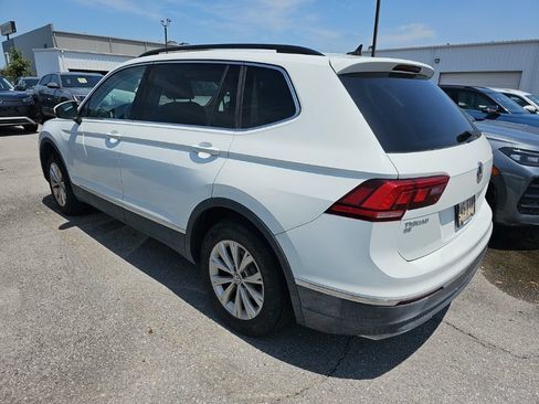 Used 2018 Volkswagen Tiguan SE AWD/4WD image 7