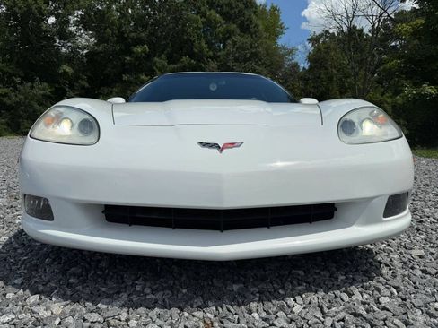 Used 2010 Chevrolet Corvette Coupe w/ Preferred Equipment Group RWD image 8