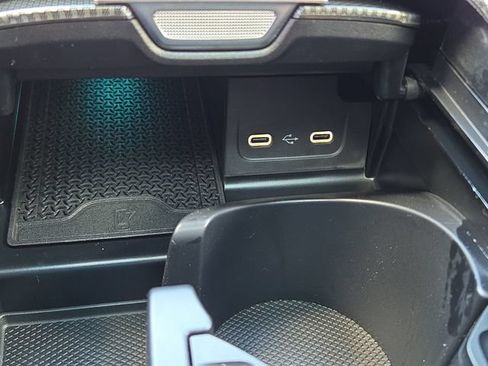 New 2026 Mercedes-Benz CLE 300 4MATIC Coupe image 17