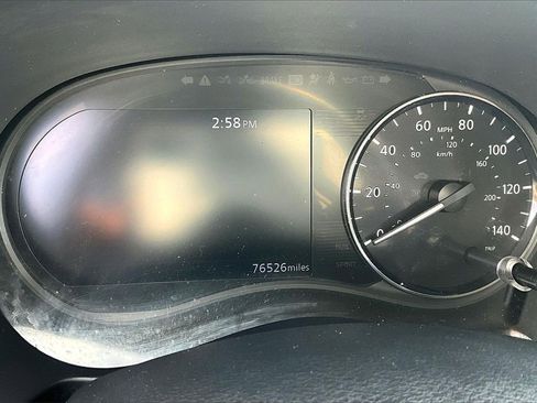 Used 2022 Nissan Kicks SV image 16