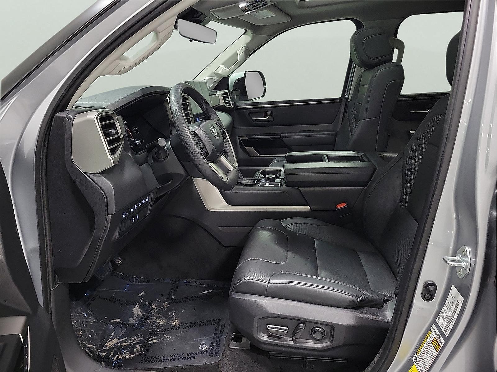 Used 2024 Toyota Tundra Limited AWD/4WD image 10