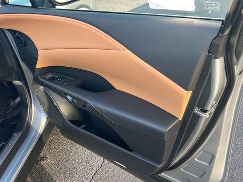 Certified 2025 Lexus RX 350 Premium w/ Accessory Package (Z1) image 14