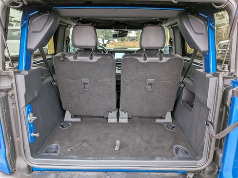 Certified 2021 Ford Bronco Badlands w/ Sasquatch Package image 14