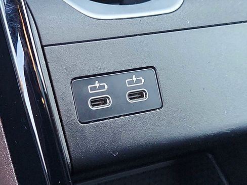 Used 2025 BMW X2 xDrive28i w/ Convenience Package image 26