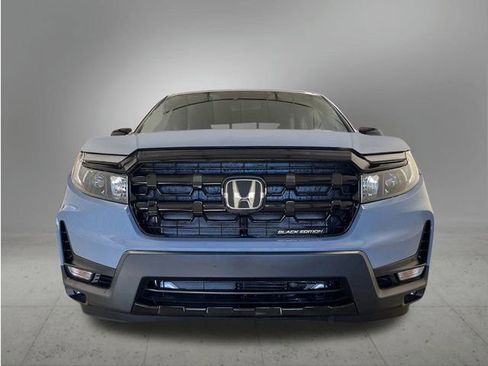 New 2026 Honda Ridgeline Black Edition image 10