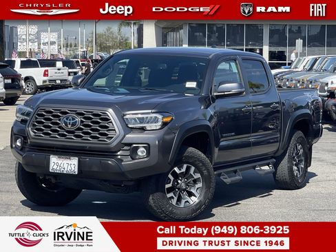Used 2023 Toyota Tacoma TRD Off-Road image 1