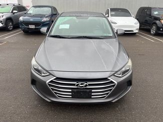 Used 2018 Hyundai Elantra SE video 2