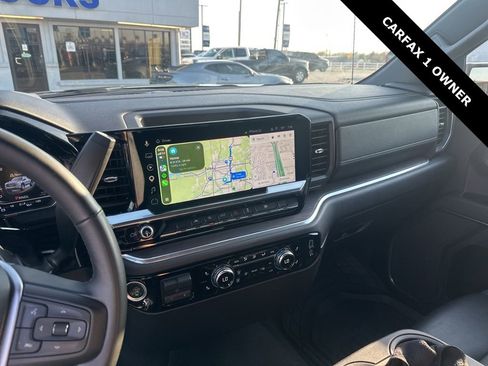 Used 2025 GMC Sierra 1500 SLT image 12