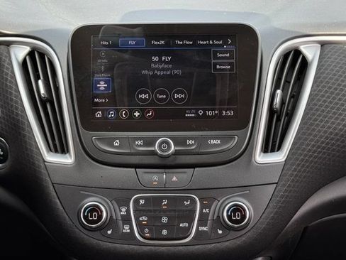 Used 2024 Chevrolet Malibu LT FWD image 16