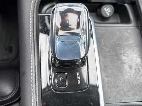 Used 2022 Volvo S90 B6 Inscription w/ Advanced Package image 20