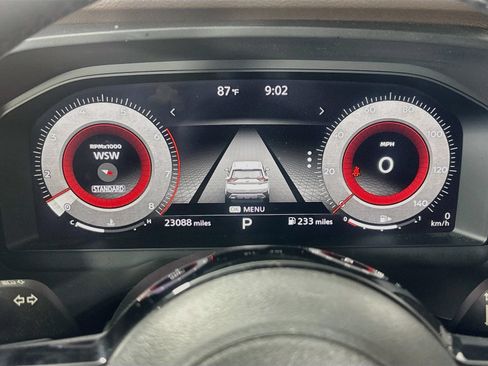 Used 2023 Nissan Rogue Platinum w/ Platinum Premium Package FWD image 12