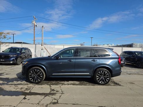 New 2026 Volvo XC90 B6 Ultra image 16
