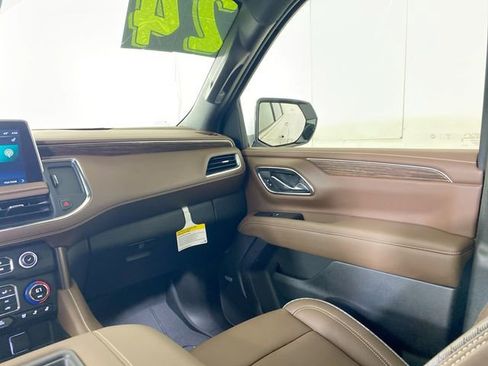Used 2024 Chevrolet Suburban High Country w/ Max Trailering Package image 11