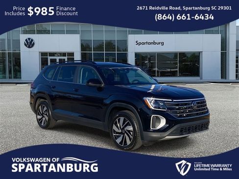 Used 2024 Volkswagen Atlas SE image 1